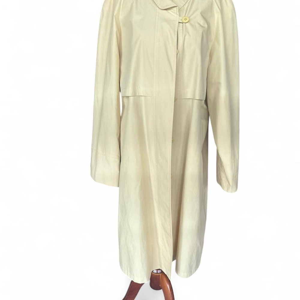 Vestina Tokyo Style butter yellow/tan trench coat